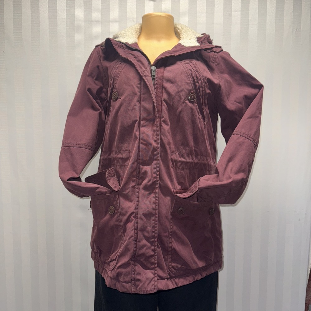 American Eagle Insulated Hooded Jacket Womens Medium M Plum Winter Utility Coat